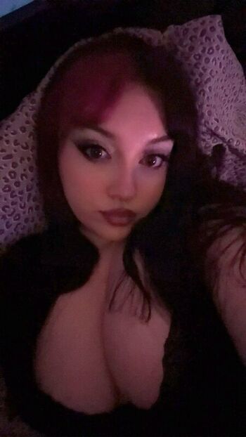 Leaked Meowwxri private photo viral onlyfans