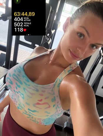 Mercedes Henger