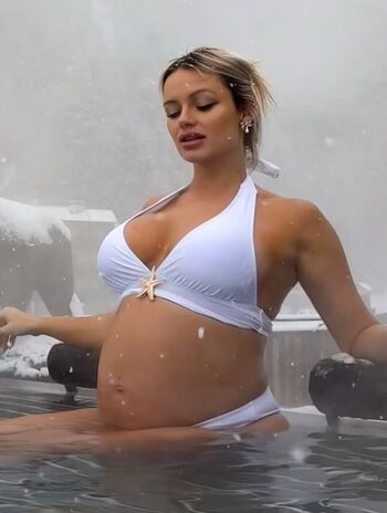 Leaked Mercedes henger private photo viral onlyfans