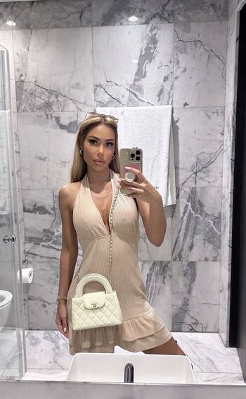Leaked Merelblaze private photo viral onlyfans