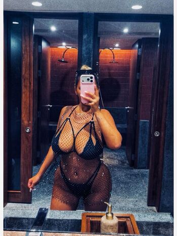 Leaked Meryanne hot private photo viral onlyfans
