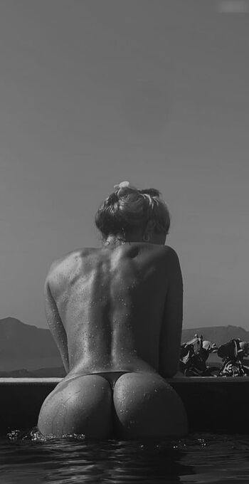 Leaked Merzedesz private photo viral onlyfans