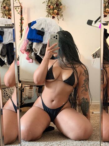 Leaked Mewlilay private photo viral onlyfans