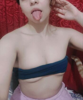 Leaked Mia basanes private photo viral onlyfans