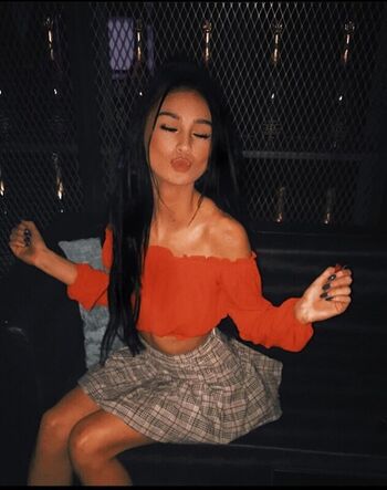 Mia Budaris