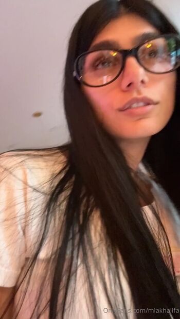 Leaked Mia khalifa  page private photo viral onlyfans
