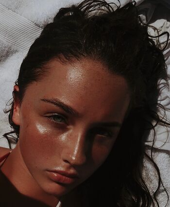Leaked Mia miecz private photo viral onlyfans