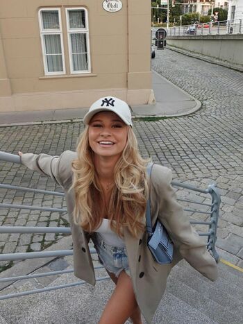 Mia Miškulin
