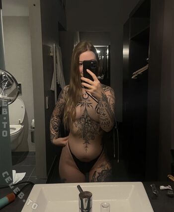Leaked Mia plaisir private photo viral onlyfans