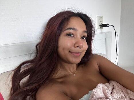 Leaked Mia z page private photo viral onlyfans