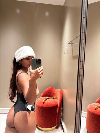 Leaked Mia z page private photo viral onlyfans