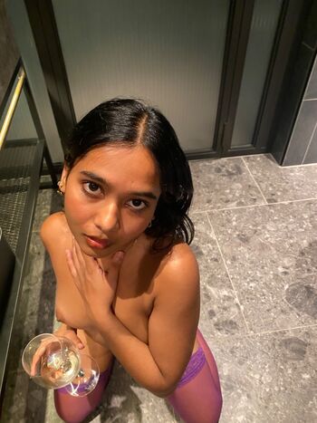 Leaked Mia z private photo viral onlyfans