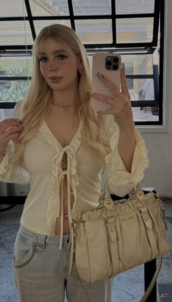 Leaked Mialiliaa page private photo viral onlyfans