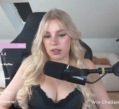 Leaked Mialiliaa private photo viral onlyfans