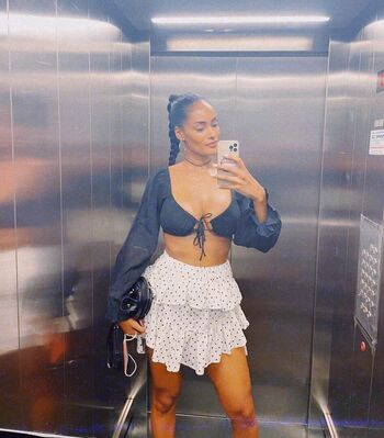 Leaked Micaela reis page private photo viral onlyfans