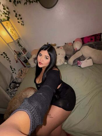 michelle_m23_