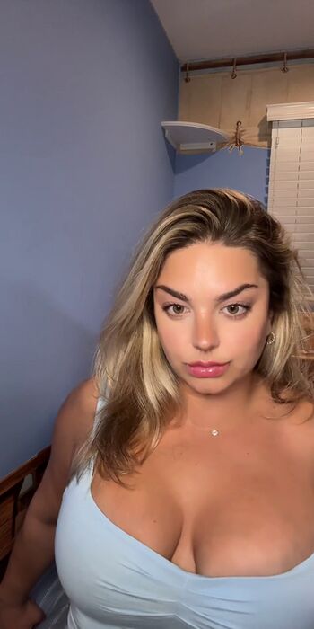 Leaked Michhelleex private photo viral onlyfans