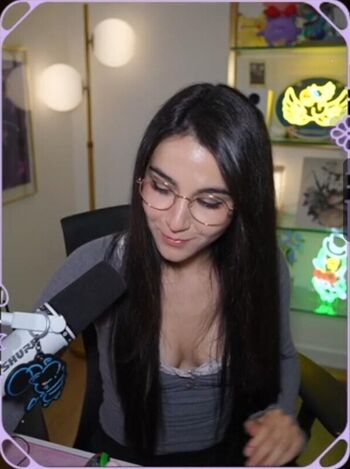 Leaked Midna private photo viral onlyfans