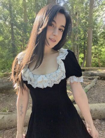 Leaked Midna private photo viral onlyfans
