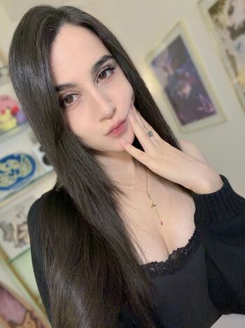 Leaked Midna private photo viral onlyfans
