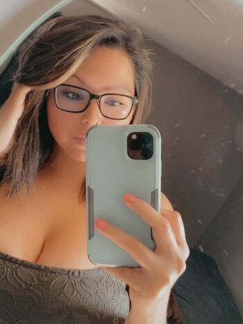 Leaked Midwestmylf private photo viral onlyfans