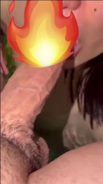 Leaked Miillee santos private photo viral onlyfans