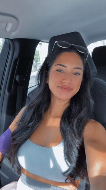Leaked Mikaelachavezt page private photo viral onlyfans