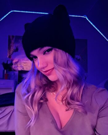 Leaked Mikahhlynn private photo viral onlyfans