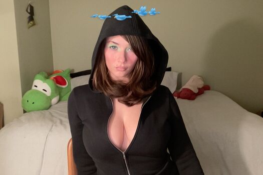 Mikaila71002