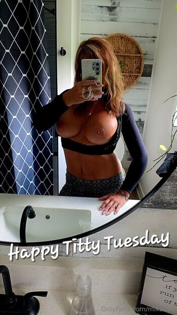 Leaked Mikailee private photo viral onlyfans