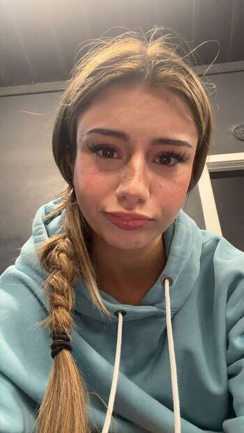 Mikayla Campinos