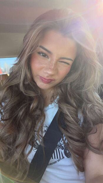 Mikayla Campinos