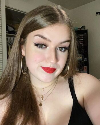 Leaked Mikayla s private photo viral onlyfans