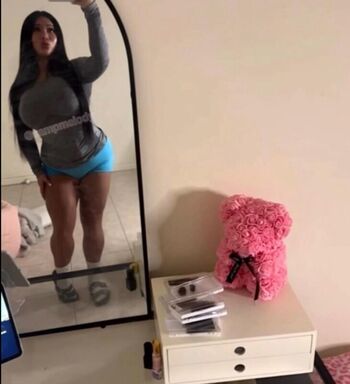 Leaked Mikayuki private photo viral onlyfans