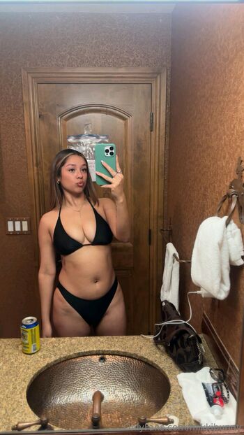 Leaked Mikkibunny private photo viral onlyfans