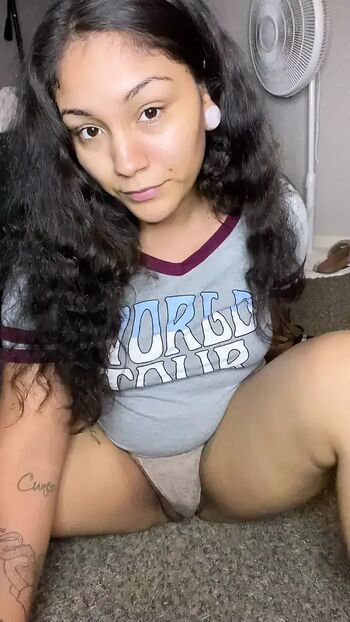 Leaked Mila james private photo viral onlyfans