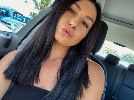 Leaked Milan bella comley private photo viral onlyfans