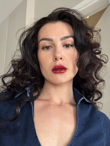 Leaked Milan bella comley private photo viral onlyfans