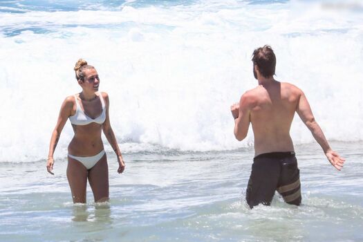 Leaked Miley cyrus page private photo viral onlyfans