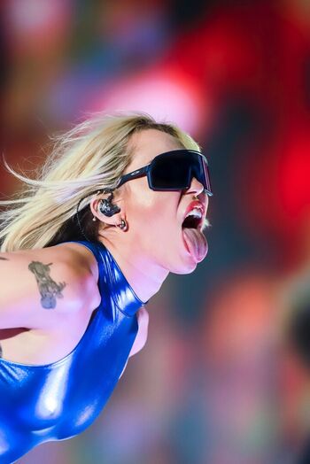 Leaked Miley cyrus page private photo viral onlyfans