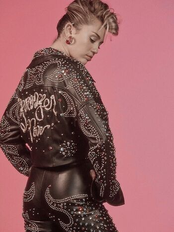 Leaked Miley cyrus private photo viral onlyfans