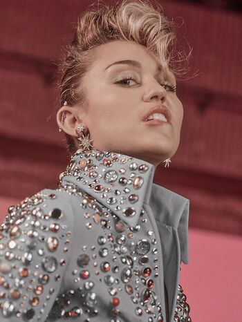 Leaked Miley cyrus private photo viral onlyfans