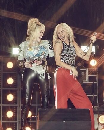 Leaked Miley cyrus private photo viral onlyfans