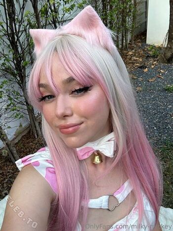 Leaked Milky mickey page private photo viral onlyfans