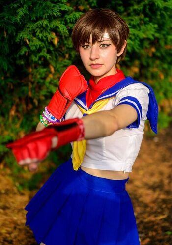 mimidoescosplay