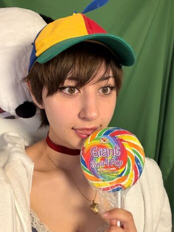 mimidoescosplay