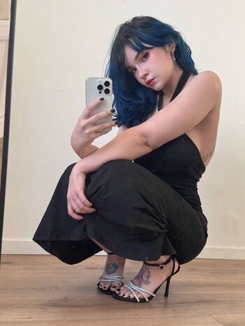 Leaked Kate compton/ private photo viral onlyfans