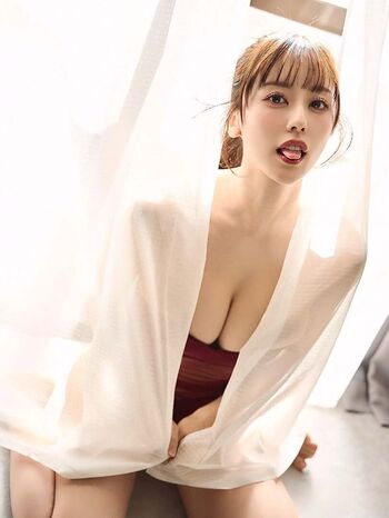 mina_pochico