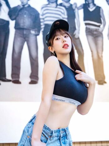 Leaked Mina pochico private photo viral onlyfans