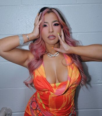 Mina Shirakawa